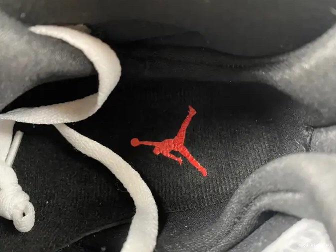 Rep 8 Retro (2013) Bunny Air Jordan 305381-103 Bugs 0501